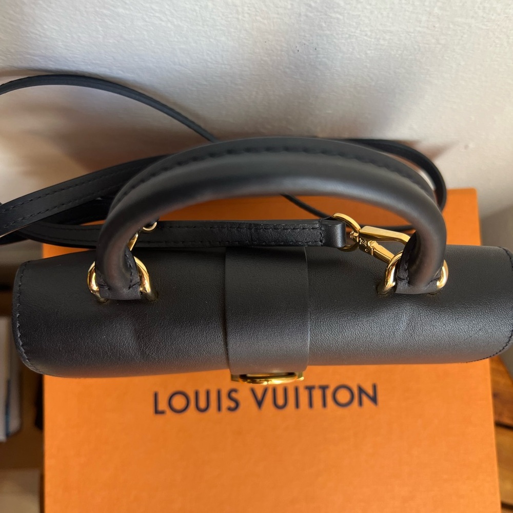 100% Authentic Louis Vuitton Locky BB Purse - Picture 8 of 12